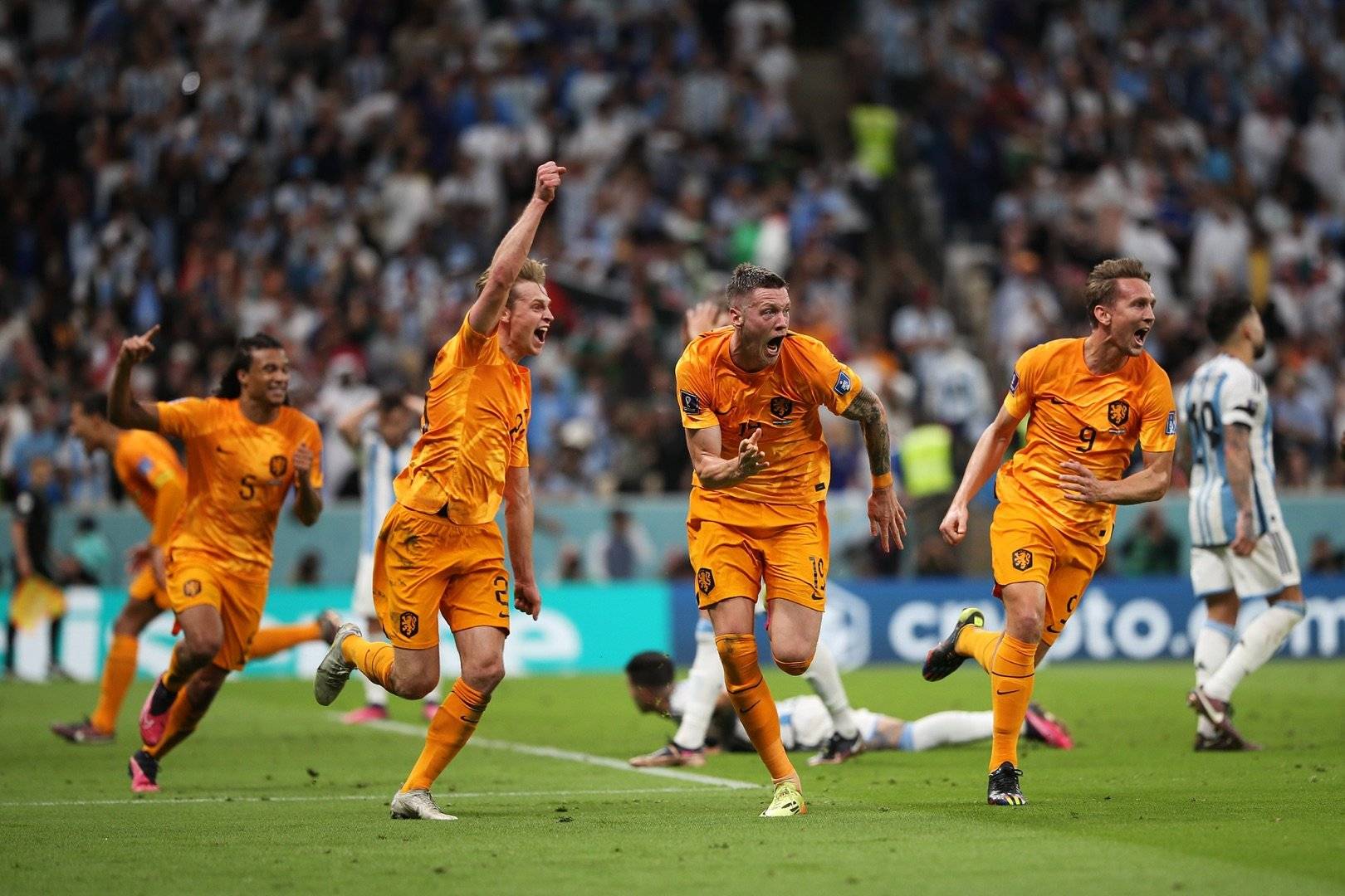 波兰队斗志昂扬，击败劲敌，欧国联震撼的简单介绍