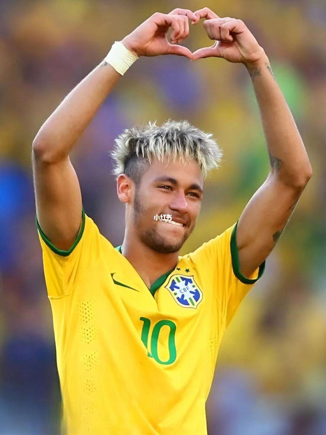 内马尔迎来五赛季高光表现，公牛球迷沸腾！的简单介绍